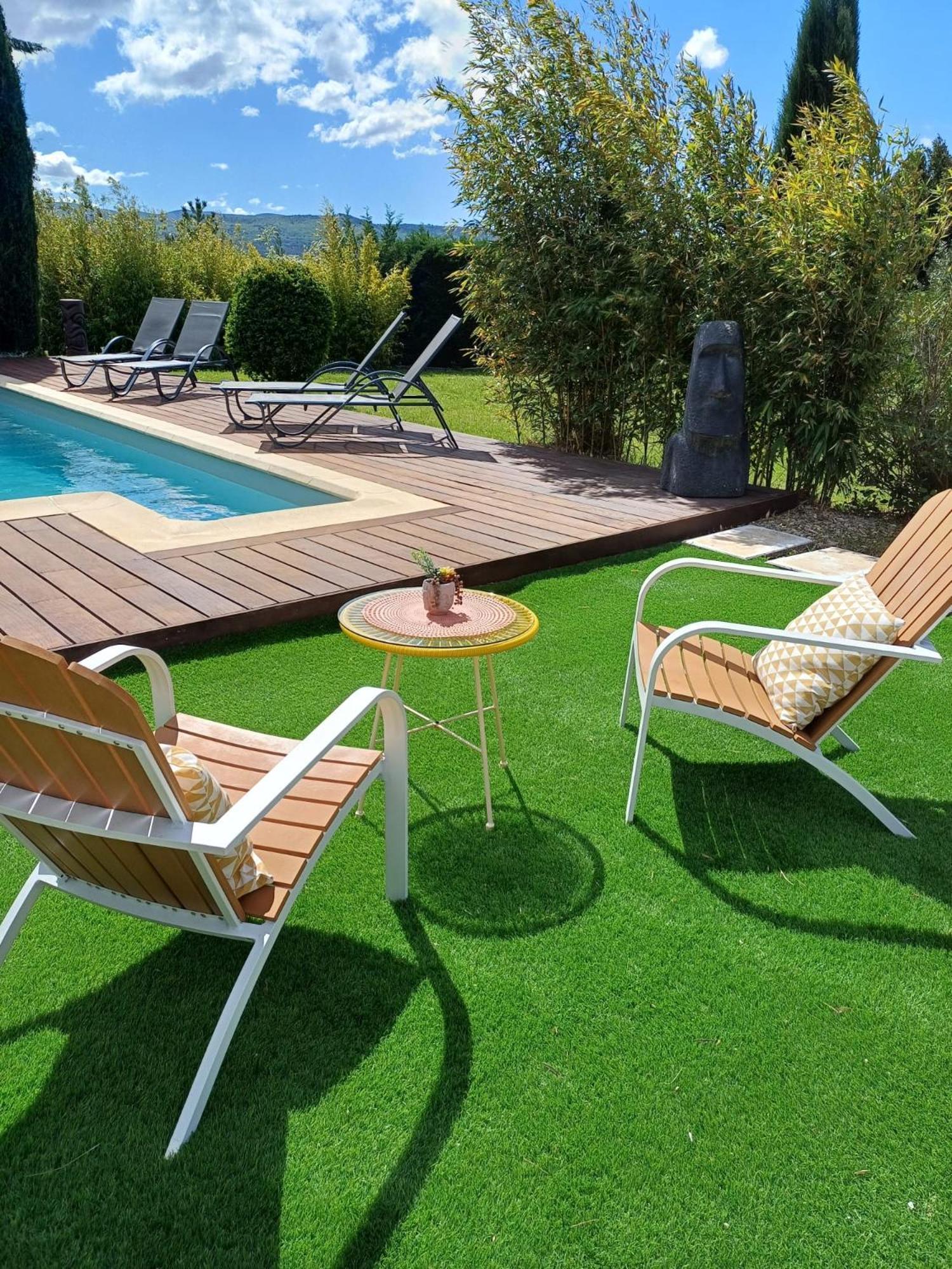 Villa Family First Gargas  Exterior foto